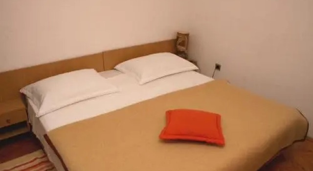 Apartment Josipa, Забронировать Апартаменты/квартира Гребаштица 