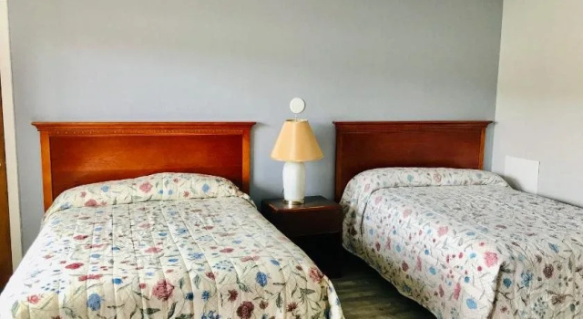 Legacy Inn and Suites, Забронировать Отель Лейк-Джордж Adirondack Mountains