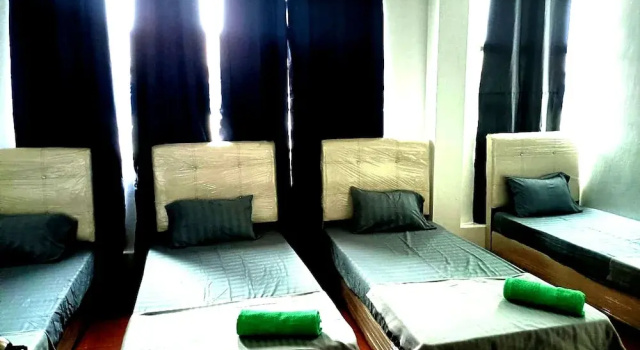 Трёхместный номер Standard OYO HOME 90768 Flo Inn Motel