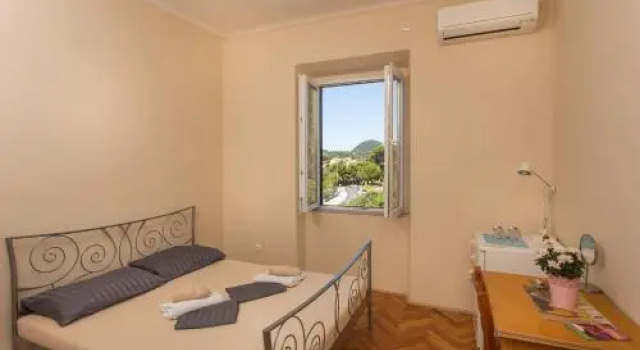 MJ's Sea Side Rooms, Забронировать Отель Дубровник 