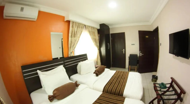 Двухместный номер Standard Celias Suites