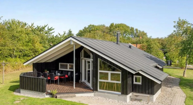 Holiday Home Gram - 450m from the sea by Interhome, Book Hotel Sønderby Als