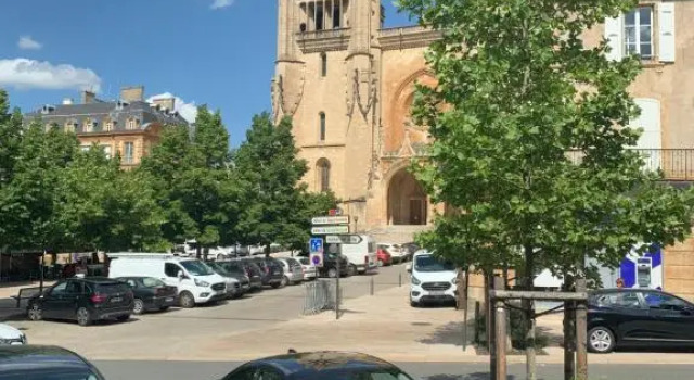 T2 centre historique, Брондау Қонақ үй Mende Lozère