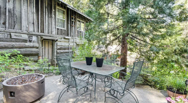 8 Mi to Yosemite National Park: Cabin w/ Fire Pit, Đặt Nhà nghỉ dưỡng Sugar Pine Mỹ