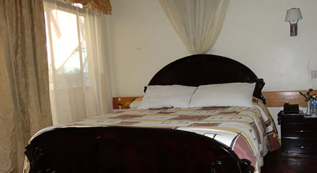 Bontana Hotel Nakuru, Book Hotel Nakuru Kenya