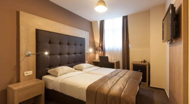 Двухместный номер Standard Hotel Villa Royale
