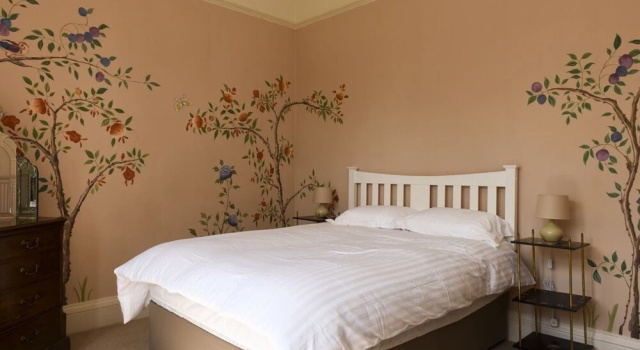 Crown Gardens, Забронировать Вилла Отели Стратклайда 4 звезды, 4*