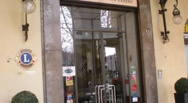 Hotel Ristorante Reale, Забронировать Отель Отели Асти 3 звезды, 3*