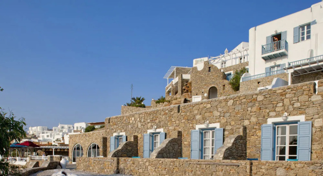 Kouros Hotel & Suites