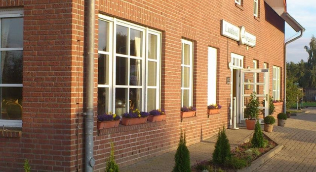 Landhotel Jürgenstorf, Забронировать Отель Юргенсторф 