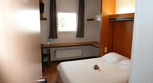 Двухместный номер Standard Brit Hotel La Bonne Etape