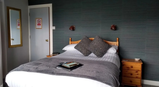 Braeburn Guesthouse, Забронировать Отель «постель и завтрак» Форт-Уильям 