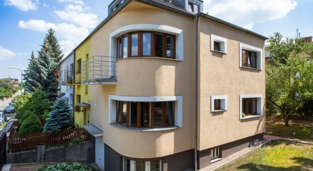 Green Park Apartments, Забронировать Апартаменты/квартира Прага Чехия, рядом с Йинонице