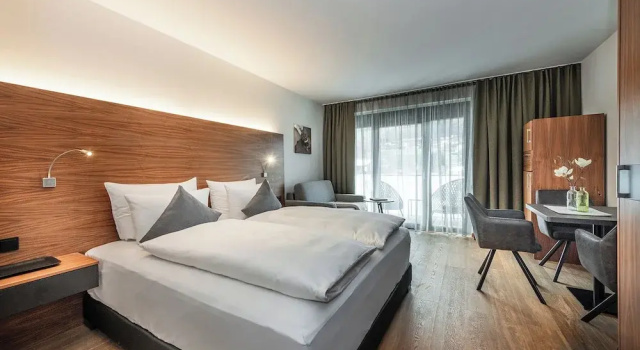 Номер Standard AlpenParks Hotel & Apartment Taxacher