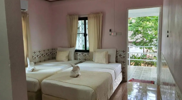 Blue Bay Bungalow, Забронировать Отель Отели провинции Районг с парковкой, Парковка