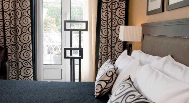 Номер Standard SANA Silver Coast Hotel