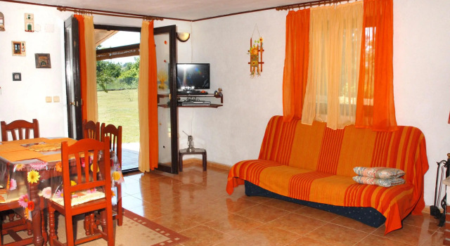 Charming Pool Home Near Pula, 予約 バケーションホーム Šišan Pula Riviera