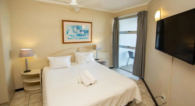 Люкс False Bay Inn