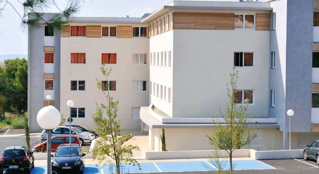 Park & Suites Confort Marseille Aéroport, Rezervasyon Apart Otel Vitrolles Étang de Berre