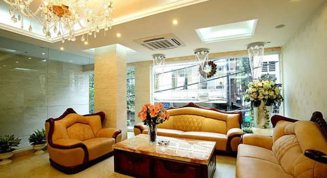 Lavish Centre Hotel, Забронировать Отель Отели Донгда с парковкой, Парковка