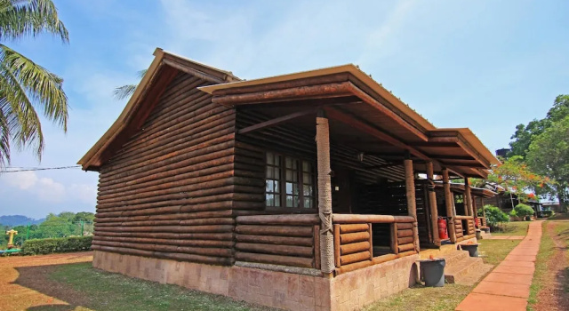 Номер Standard с балконом Eagle Ranch Resort