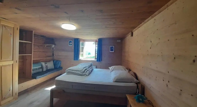 Chalet 115 M2 With Garden Terrace Near The Slopes, Забронировать Шале Ла-Клюза Лыжный курорт на озере Анси