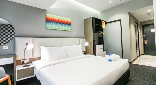 Fives Hotel DNP