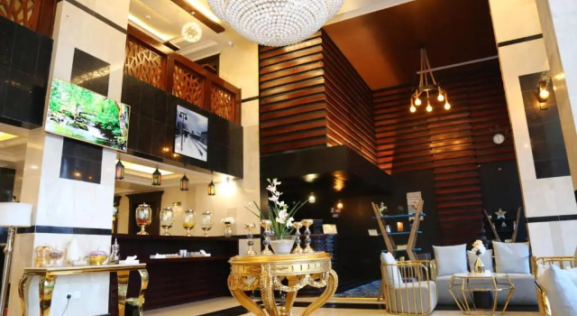 Grand House, Rezerwuj Hotel Hotele w Asir z Basenem, Basen