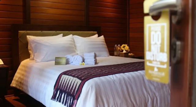 Deluxe suite med altan AloraVilla