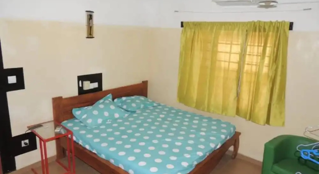 Feel Well Guest House, จอง เกสท์เฮาส์ Parakou Benin