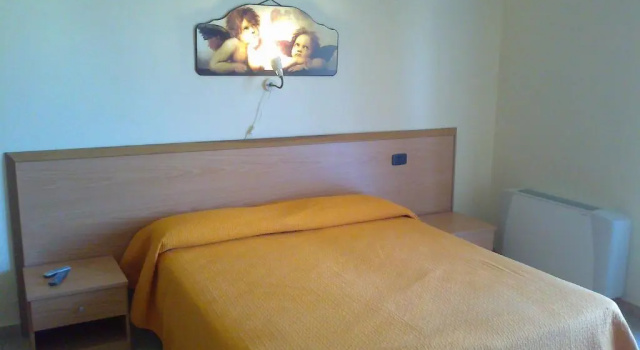 Номер Standard Life Hotel