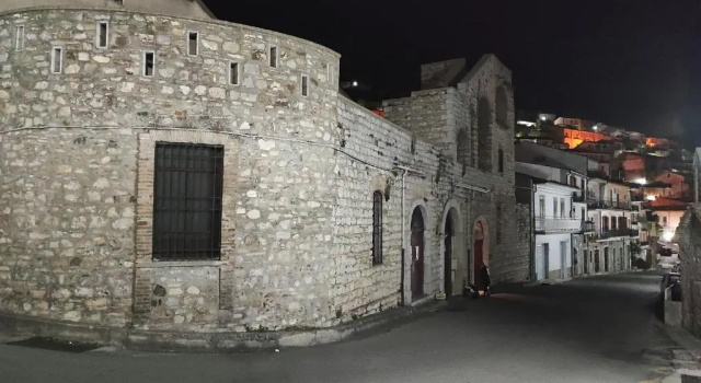 Antica Dimora Palazzo Rovitti, Забронировать Отель Отели Черкьяра-ди-Калабрии с парковкой, Парковка