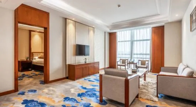 Główny suite New Century Hotel