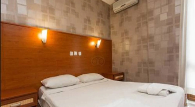 Alvaro Apartments