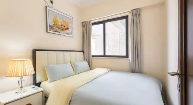 Люкс с 3 комнатами Sihe apartment