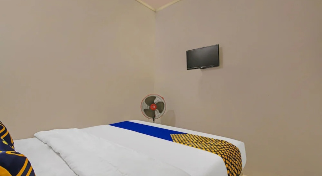 Двухместный номер Standard Hotel O Putri Guest House Syariah Near SPBU Rimbo Panjang