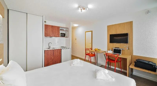 Номер Standard Residhotel Lyon Part Dieu