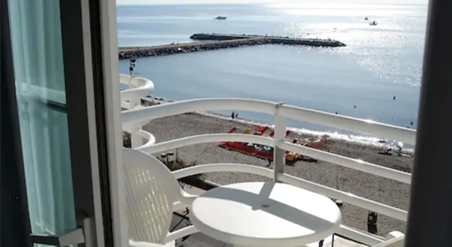 Двухместный номер Standard с балконом и с видом на море Hotel Villa de Laredo