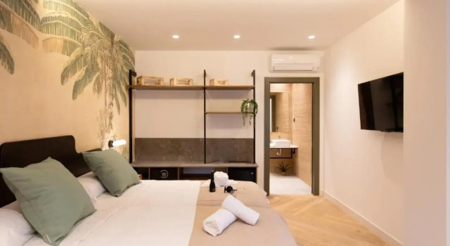 Boutique Rooms Playa Burriana, Забронировать Бутик-отель Отели Нерха с бассейном, рядом с Пляж Салон, Бассейн