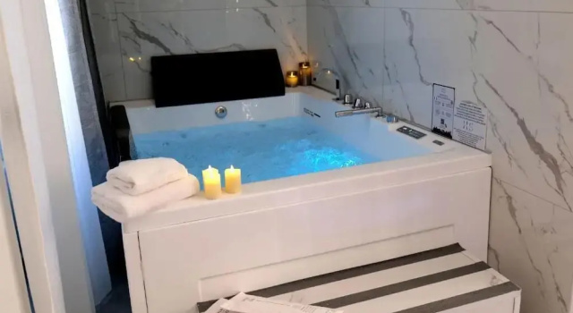 HeySuite -Luxury Vatican House Roma, Book Hotel Rom Lazio