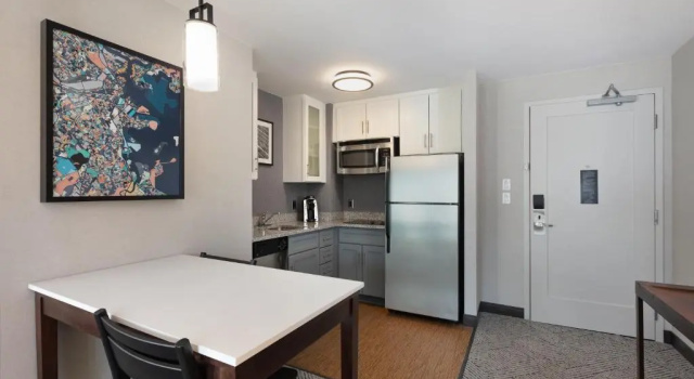 Люкс с 2 комнатами Residence Inn by Marriott Boston Back Bay/Fenway