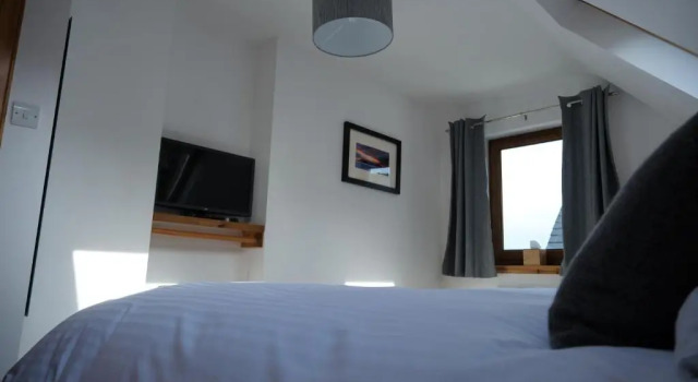 Hazelbank Bed and Breakfast, Забронировать Отель Колбост Остров Скай