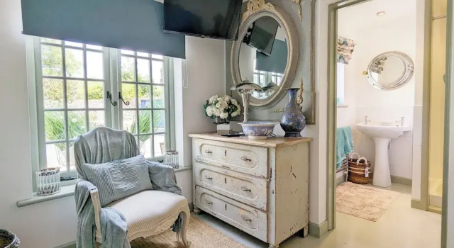 Unique Stay for Large Groups - Please Enquire!