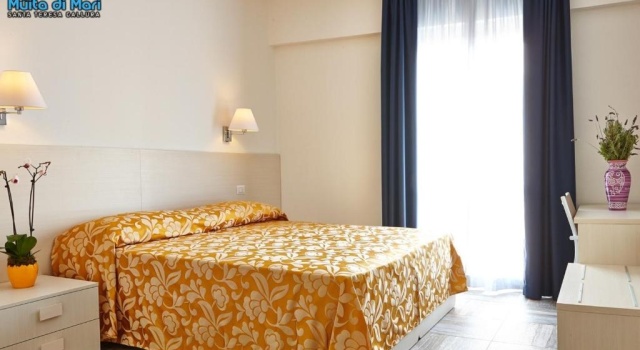 Двухместный номер Standard с балконом Hotel Muita di Mari