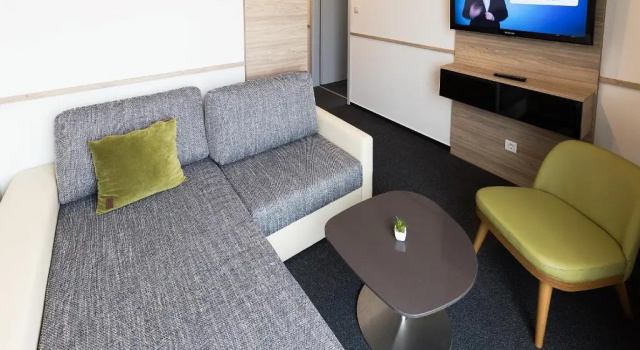 Люкс Deluxe Hotel Zena Beauty & Shopping Center