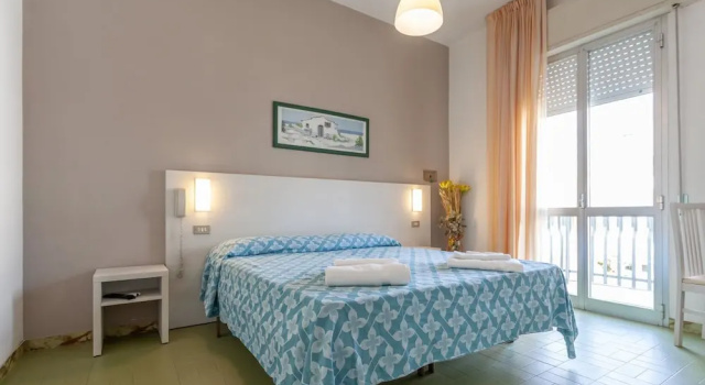 Двухместный номер Standard с балконом Hotel Michelangelo