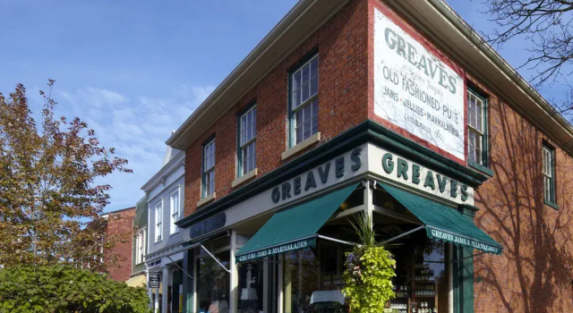 Greaves Sweet Escape, Забронировать Апартаменты/квартира Ниагара-он-те-Лейк Niagara Falls and Wine Country