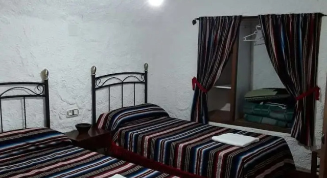 Cuevas Lourdes, Забронировать Отель Бенамаурель Granada Province