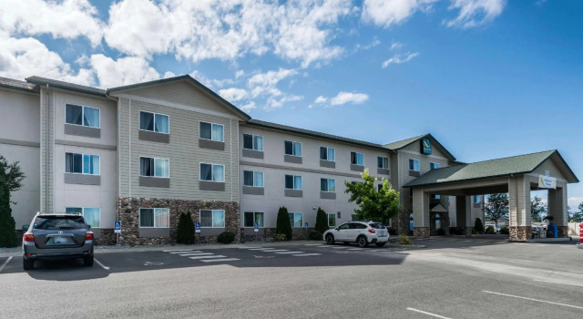 Четырёхместный люкс Quality Inn & Suites Sequim at Olympic National Park