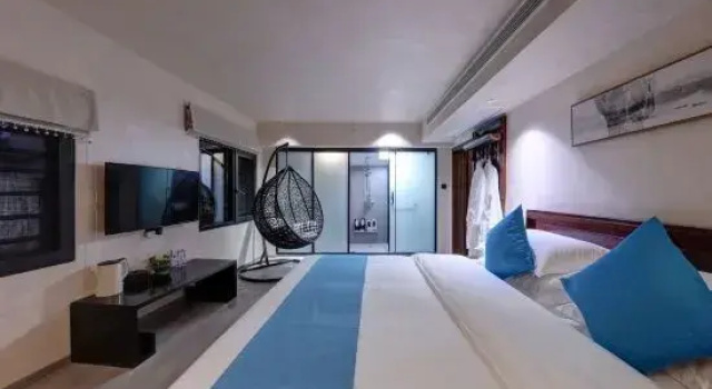 Люкс Deluxe Phoenix Suiji Xiaoyuan Homestay